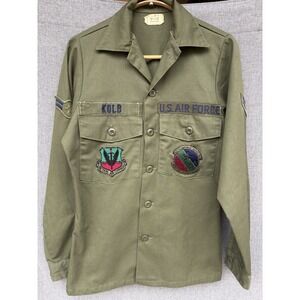 USAF OG-107 Tactical Air Command Fatigue Shirt w/ Patches 13 1/2 x 32 Green